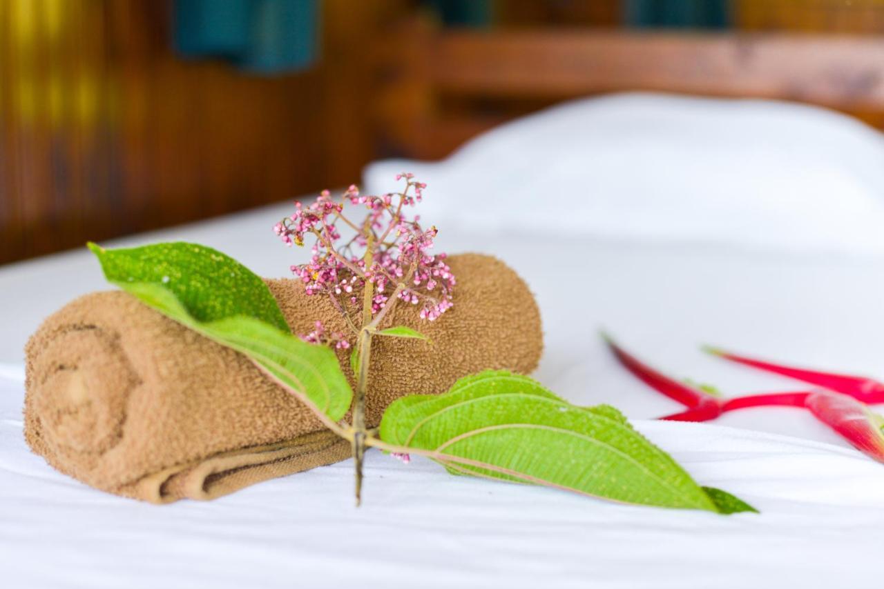 Pacuare River Lodge Bajo Tigre Dış mekan fotoğraf