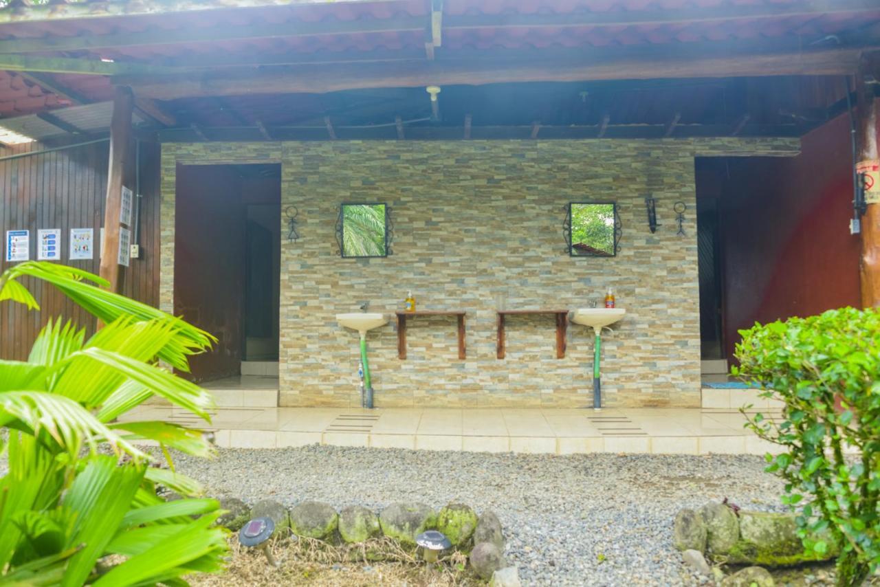 Pacuare River Lodge Bajo Tigre Dış mekan fotoğraf